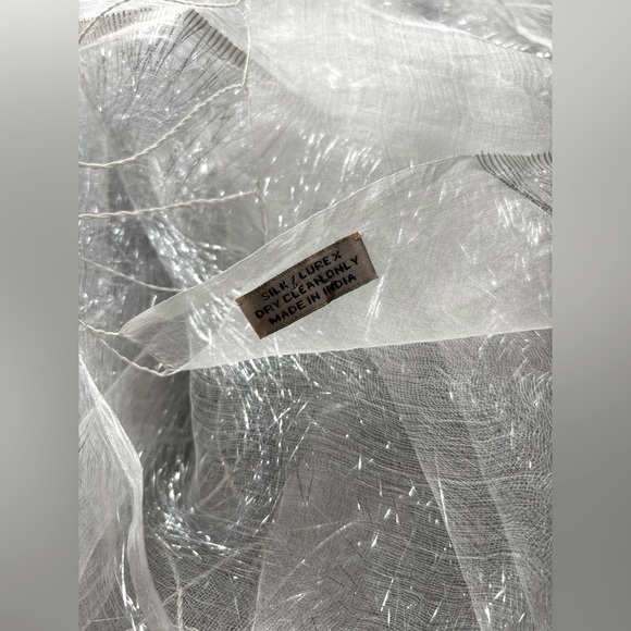 Vintage Luxury Silk & Lurex Unique Bubble Scarf Hand Made in India - Picture 5 of 8